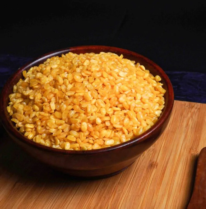 namkeen basket. Malwa namkeen, ratlami namkeen, sev, indore sev